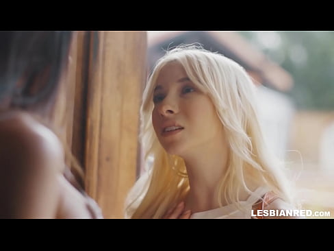 ❤️ Djevojka dolazi kući nekoliko mjeseci kasnije i na kraju jede mačkicu svoje maćehe ️❌  Seks kod nas ❤